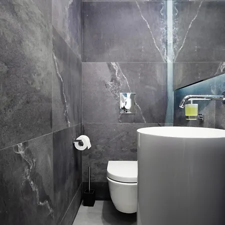 Luxury Penthouse With A Sea View 公寓