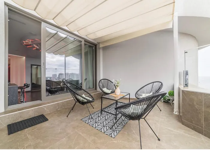 Luxury Penthouse With A Sea View Apartman Odessza