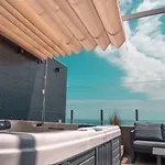 Luxury Penthouse With A Sea View Apartamento